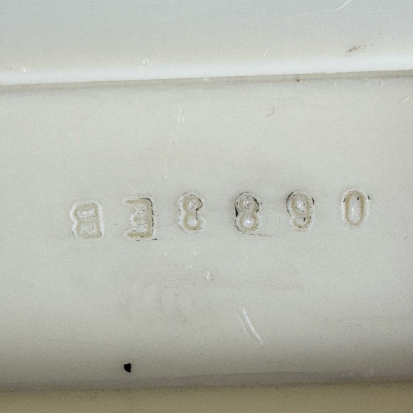 Vintage Year 2000 Barbie VW Bug in Red - Picture 11 of 11